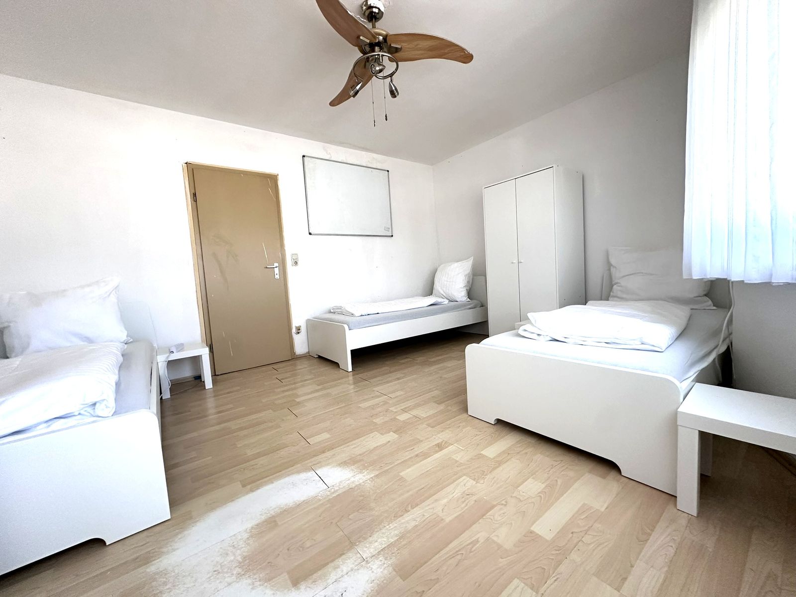 Mehrbettzimmer – Monteurzimmer für Wörth